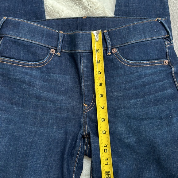 True Religion Women's Jennie Runway Legging
Skinny Jeans - Picture 7 of 9